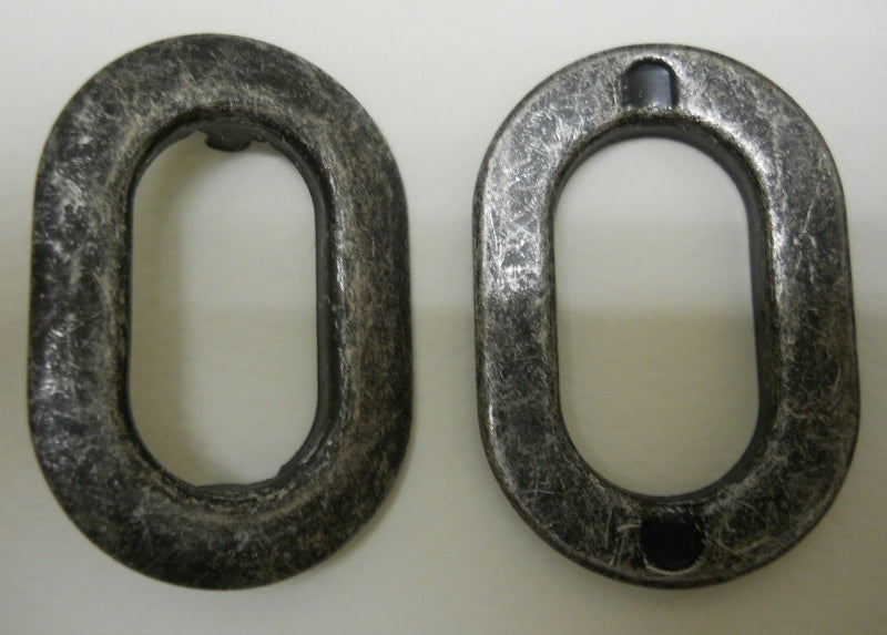 Borchia in metallo brunito
