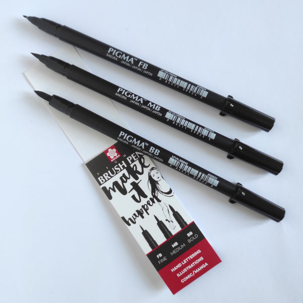 Set Sakura Pigma brush pen per manga e illustrazione con 3 punte