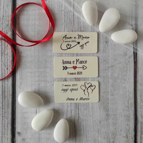 Bigliettini e tags personalizzati per bomboniere di matrimonio