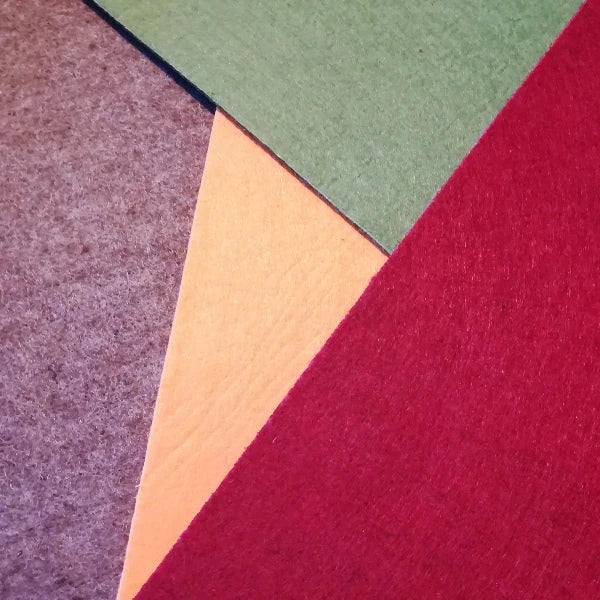 Feltro sintetico Stafil 3 mm in poliestere, formato 25 x 35 cm, disponibile in diversi colori per cucito creativo, decorazioni e fustellatura.